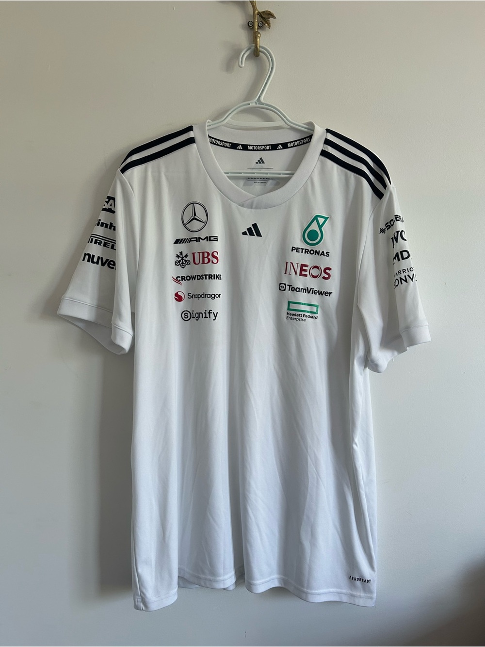 Mercedes-AMG Petronas  Team Jersey XL